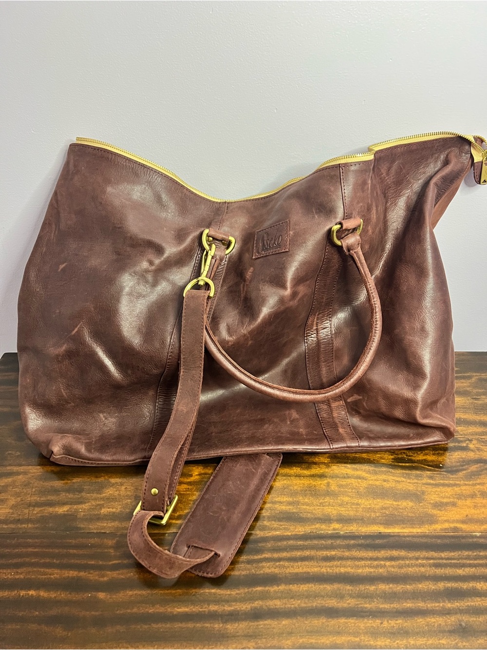Sseko Carryall Travel Bag in oiled Mahogany
